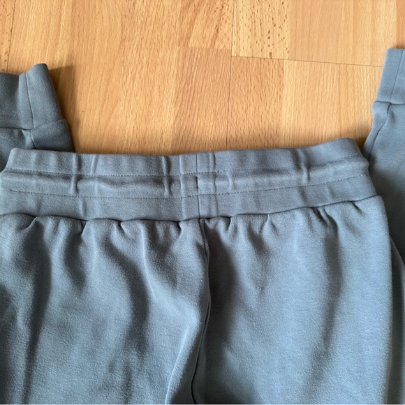 Bundle of 2 Alphalete Women’s Jogger Pants, - Black and Gray, Size: Small - Picture 8 of 16